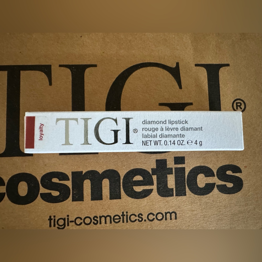 TIGI Loyalty Diamond Lipstick - Picture 2 of 2